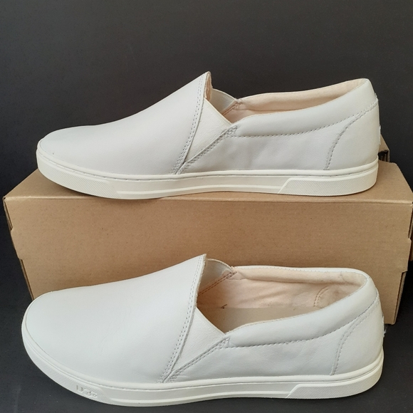 SALE! New UGG Kitlyn Leather Sneakers sz 10 - Picture 3 of 9